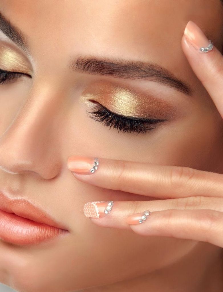 2025 必看！多伦多抬头纹治疗天花板，这家诊所凭实力出圈